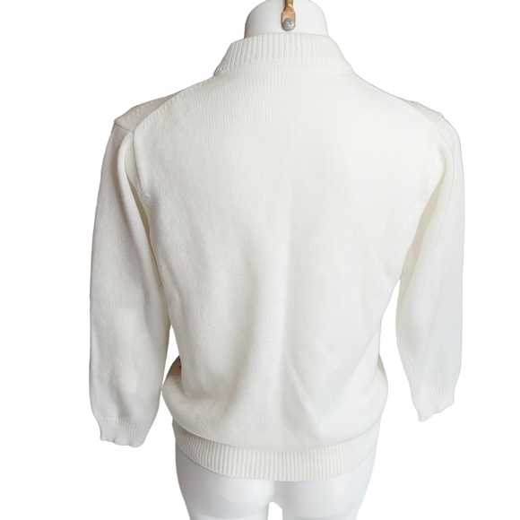 Vintage White Cardigan  Small Grandmacore - Picture 4 of 4